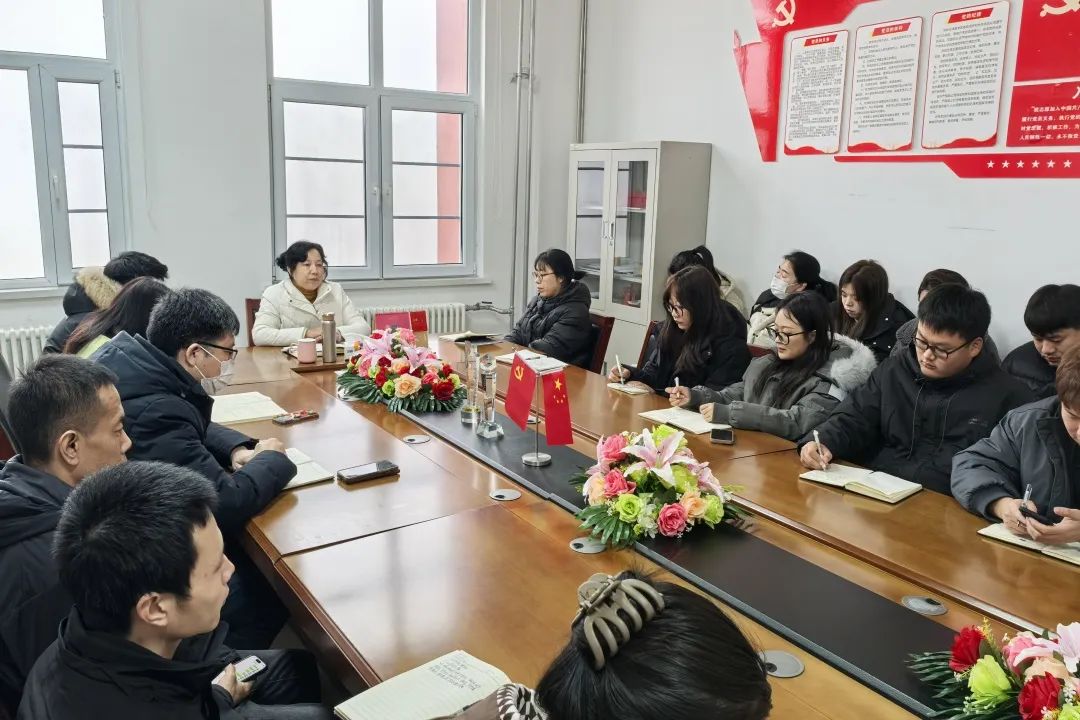 乘春?jiǎn)⑿潞?聚力譜華章——東戴河職業(yè)技術(shù)學(xué)校2025年春季學(xué)期開(kāi)學(xué)前準(zhǔn)備工作紀(jì)實(shí)